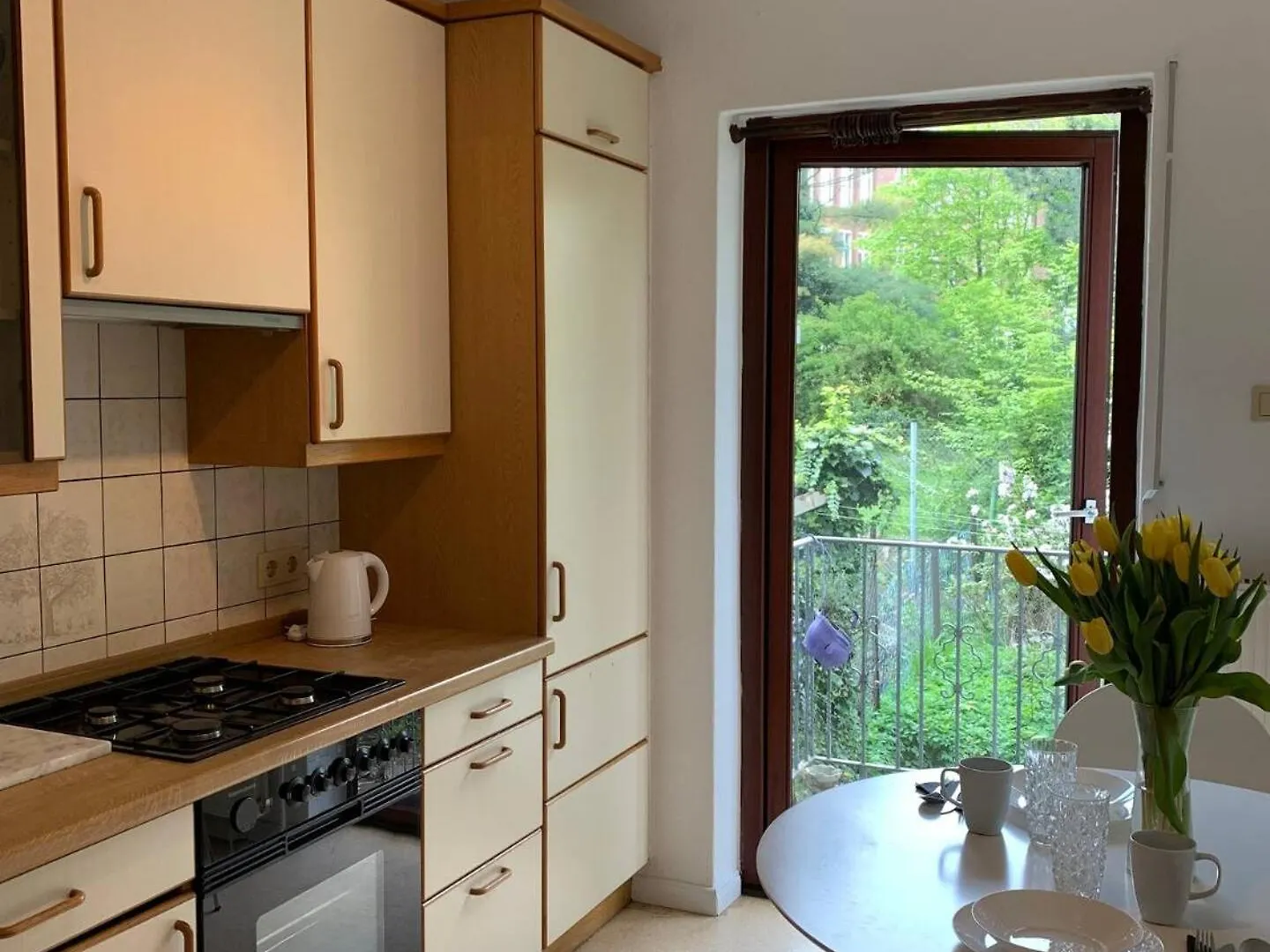 Διαμέρισμα Wohnung Mit Garten & Parkplaetzen Βρέμη
